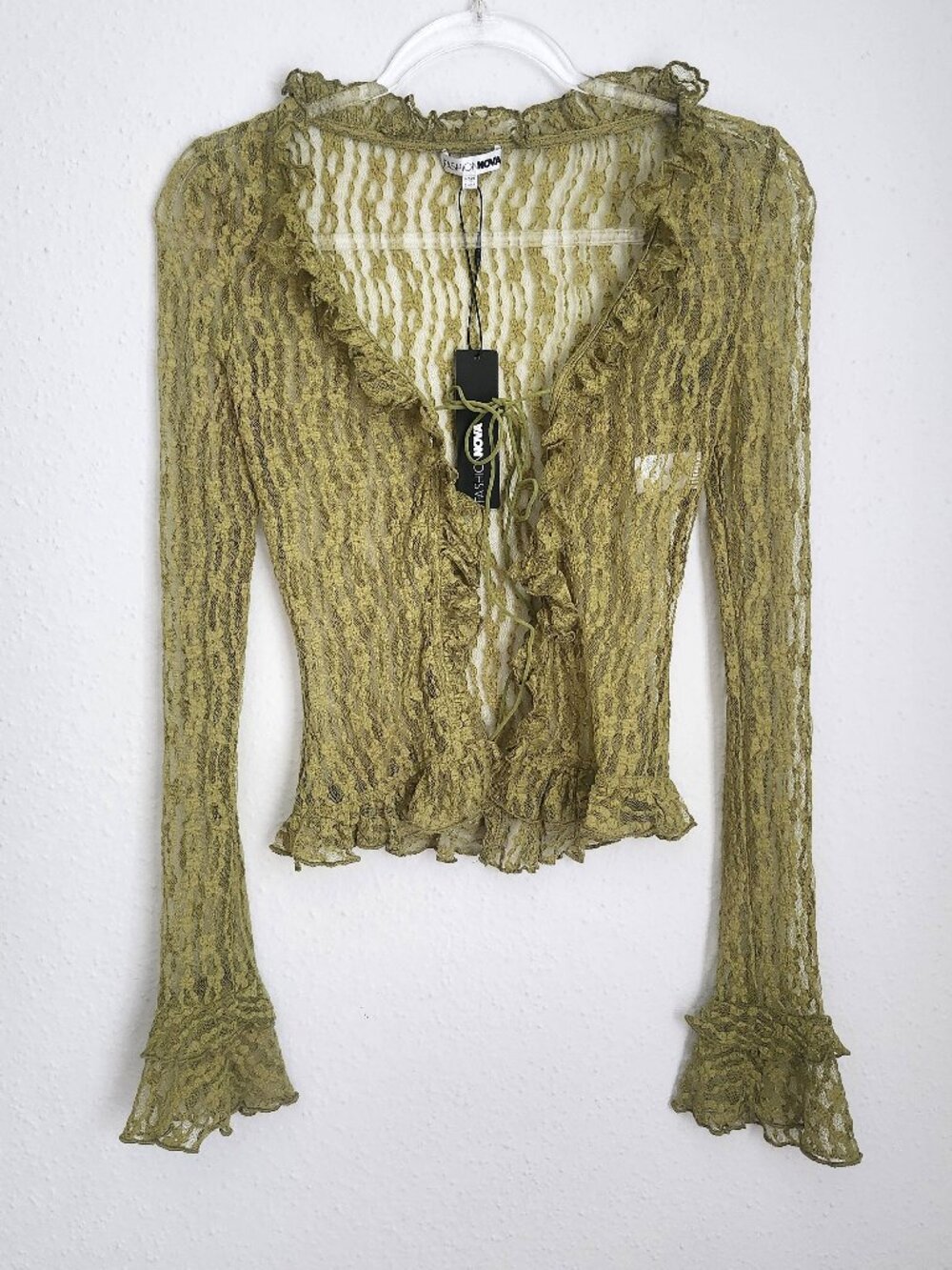 NWT FASHION NOVA Sincerely That Girl Flyaway Lace Top XS 90s Y2K